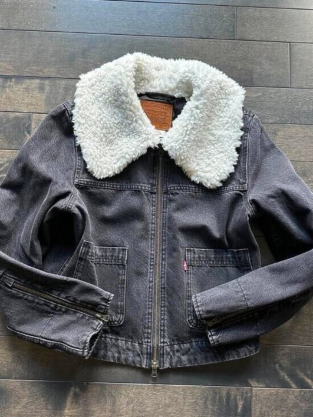 Levi's Fall Insulated Trucker Jean Jacket - NEW